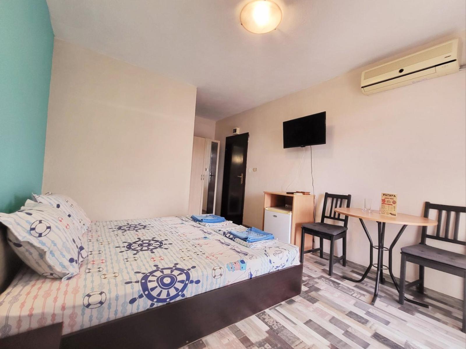 Kazlarov Guest House Kiten  Exterior photo